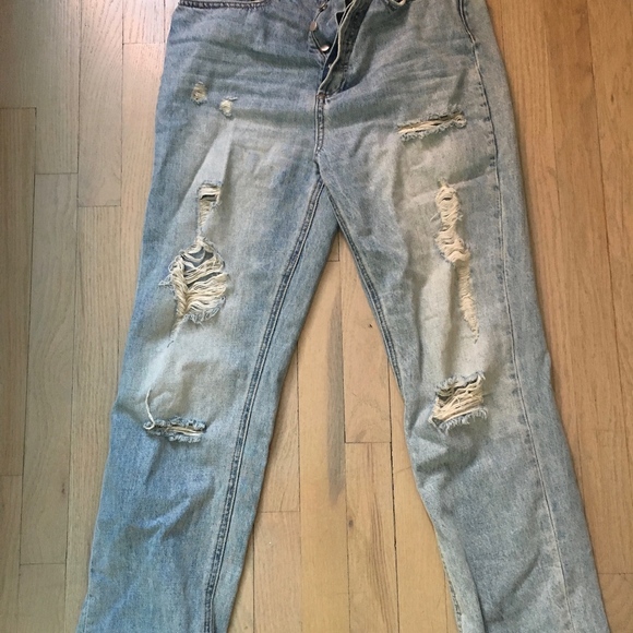 Jeans - Picture 2 of 2